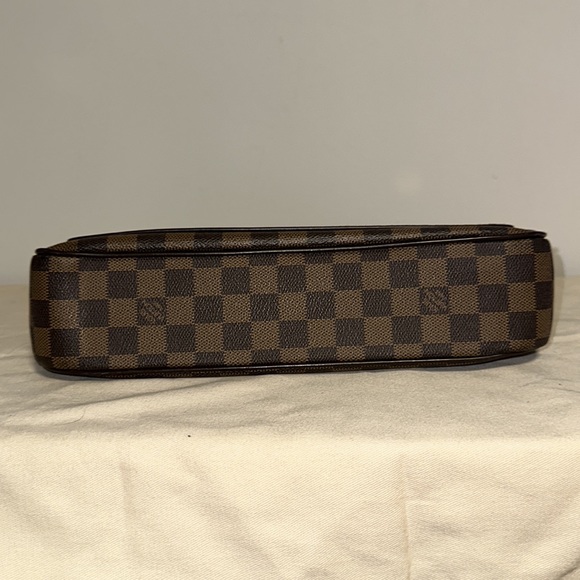 Louis Vuitton damier ebene Aubagne pochette shoulder bag - Picture 6 of 16